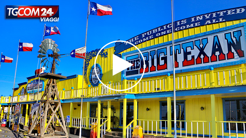 TEXAS, BETWEEN RODEOS AND MODERN INSTALLATION