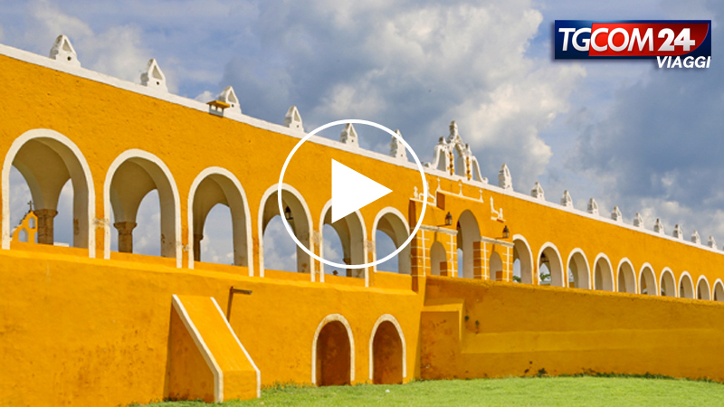 IZAMAL: the magic, yellow city
