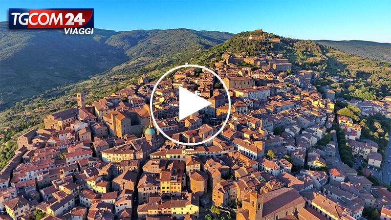 CORTONA, A LITTLE OLD ITALIAN VILLAGE